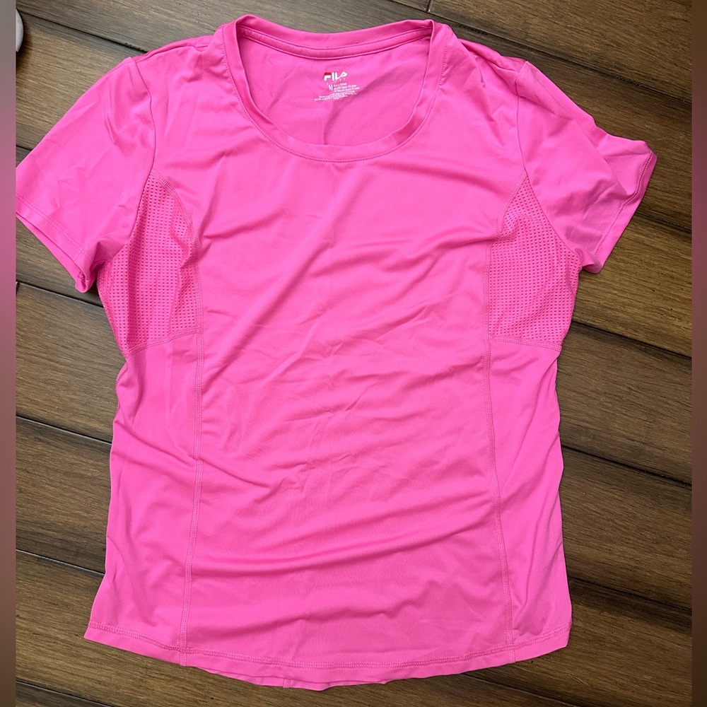 Fila Women's Short Sleeve Pink Tee Size M
